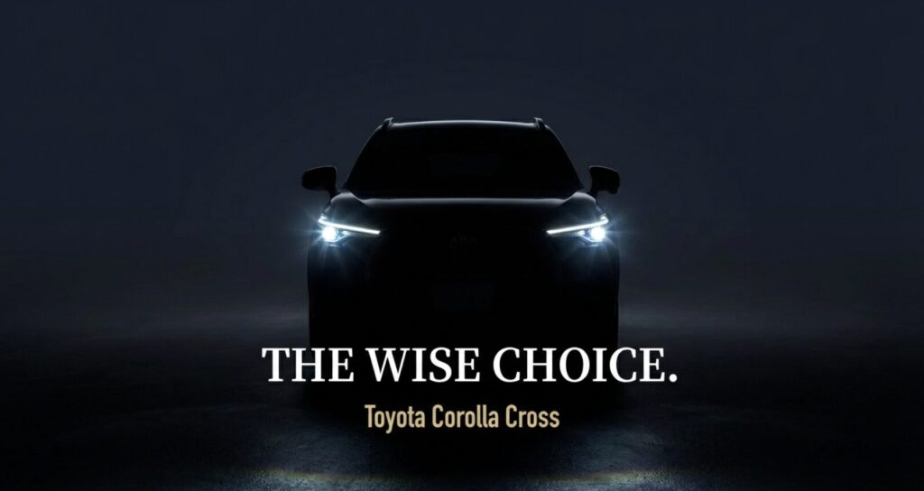 画像タイトル: The Wise Choice
代替テキスト: 「THE WISE CHOICE」という文字と共にカローラクロスの写真が配置された、記事の締めくくりのスライド。